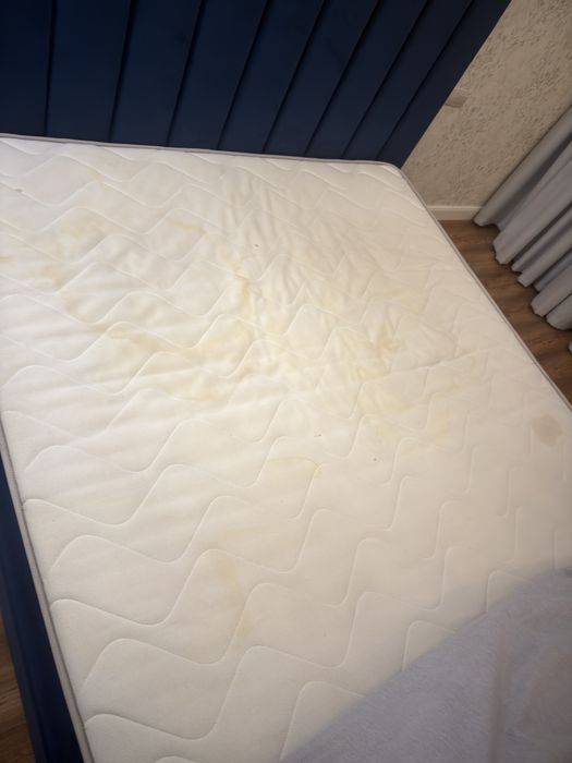 Б/у матрас 1.8 x 2.0