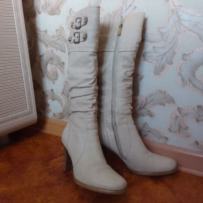 Продам сапоги 37.5 р.