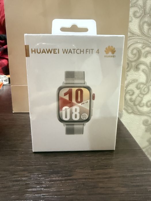 Часы Huawei watch fit 4, новые