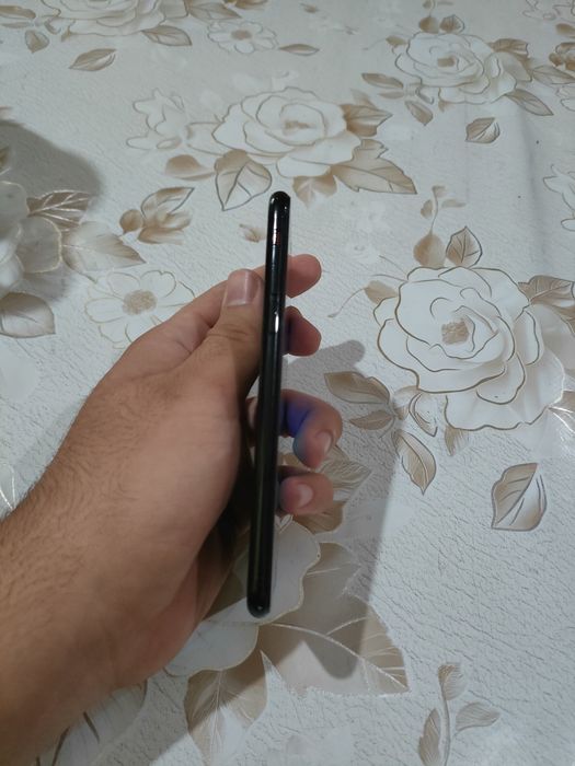 Iphone 7 128gb.