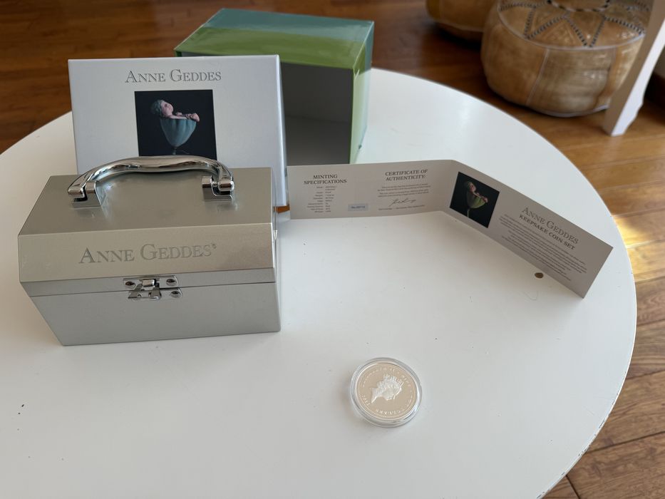 Сребърна монета 2 долара