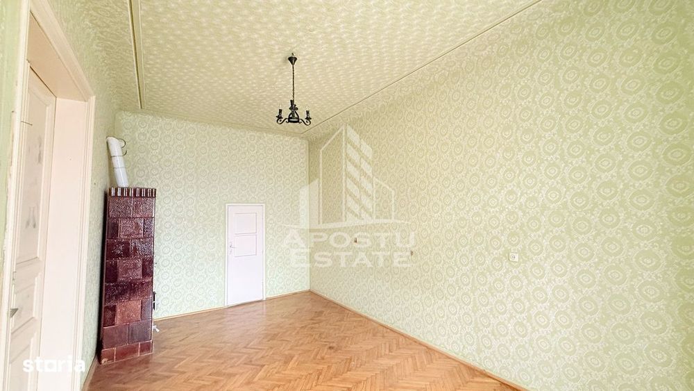Apartament 3 camere, in Piata Maria, cladire in curs de reabilitare — fotografia 3