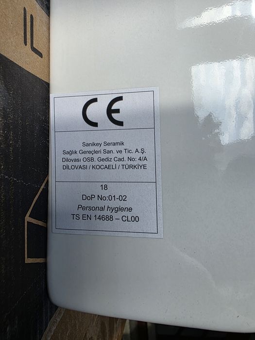 Bocchi Milano мивка  37х23 бял гланц #чисто нова17573