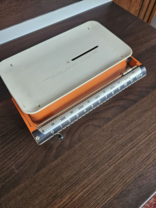 Ретро везна-кантар