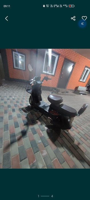 Скутер sky way m800