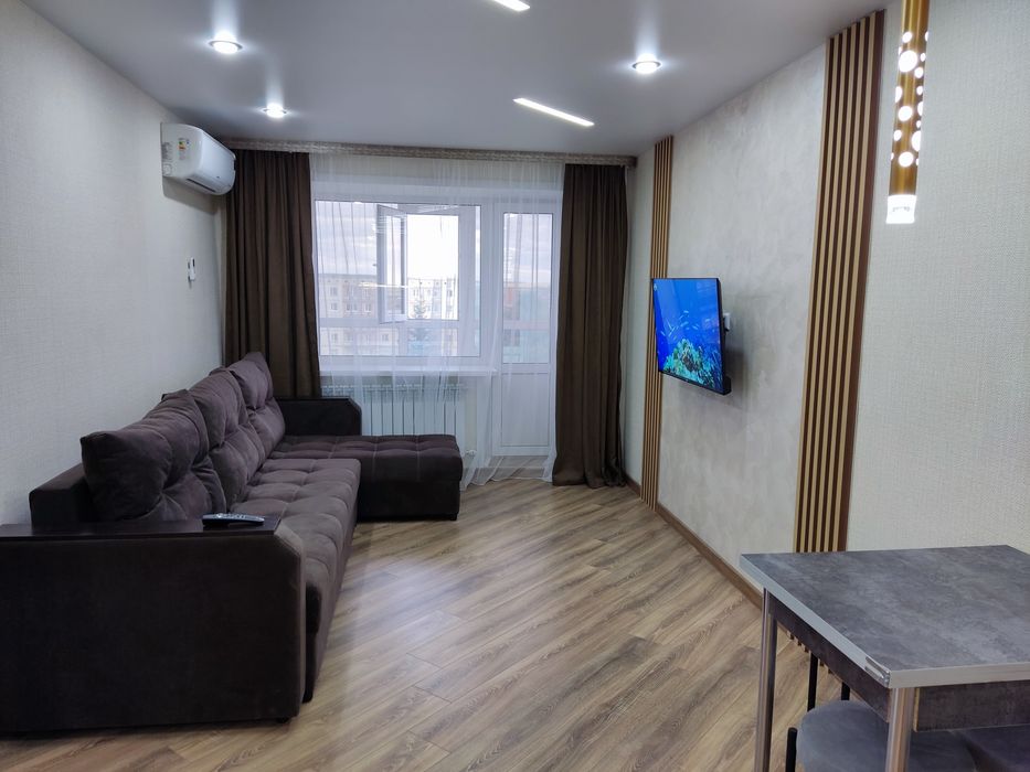 Сдам 2х комн. кв. *VIP* класса, все условия.