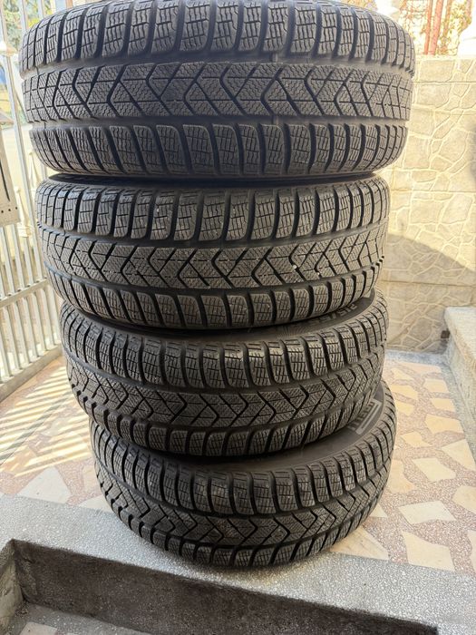 Vand cauciucuri cu jante pe 17inch