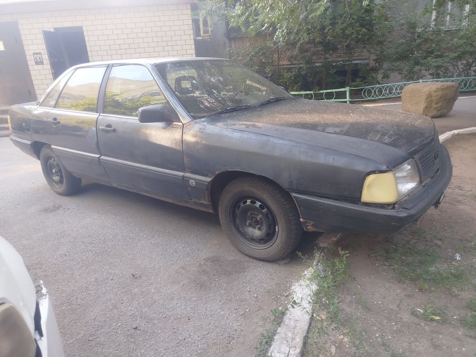 Продам Audi 100, 1986 г