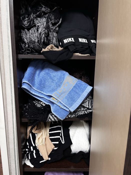 Продам угловой шкаф