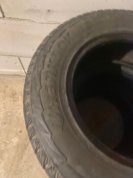 Продается Зимние шины