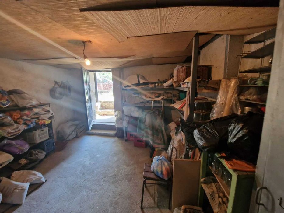 Обзаведена къща в село Блажиево