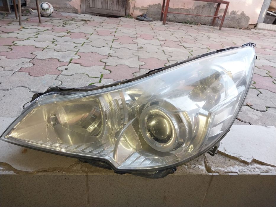 Фара на субару