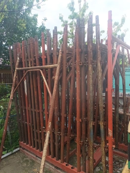 Picioare schela metalica