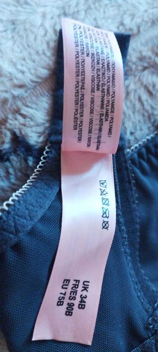 Sutien din dantela, gri cu roz: Hunkemoller! EUR: 75B! Purtat 1 data!