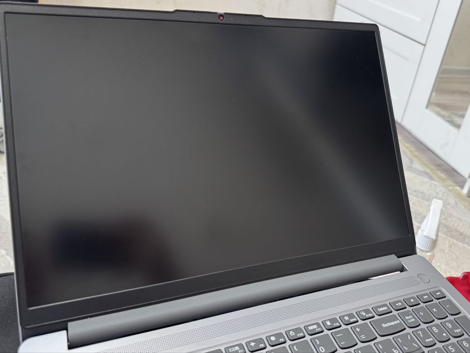 Ноутбук LENOVO  IdeaPad Slim 3