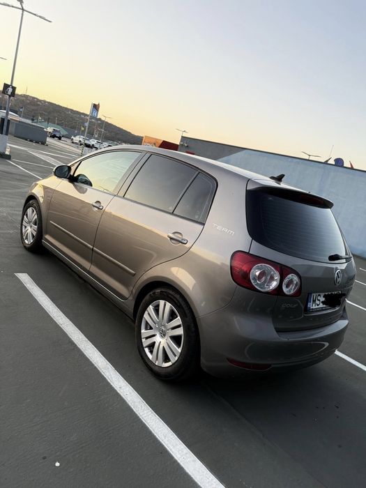 VOLKSWAGEN Golf 2011 — imagine 7