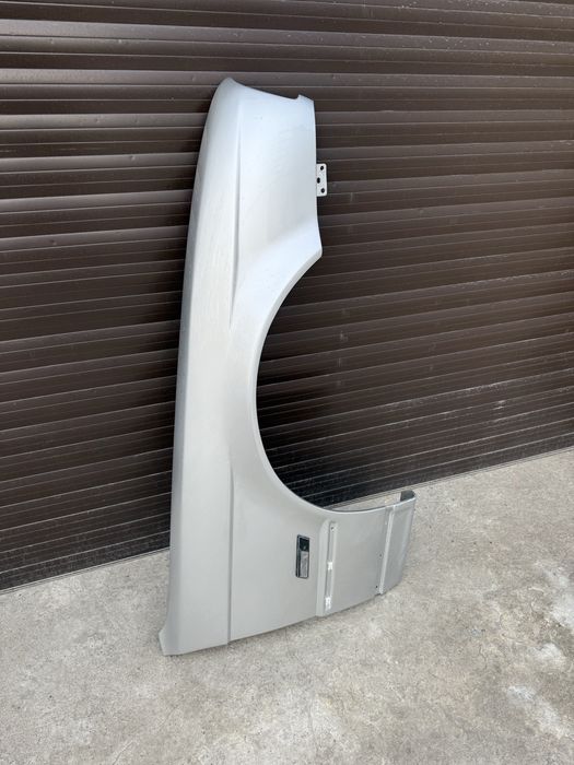 Крыло Правое R на BMW e34