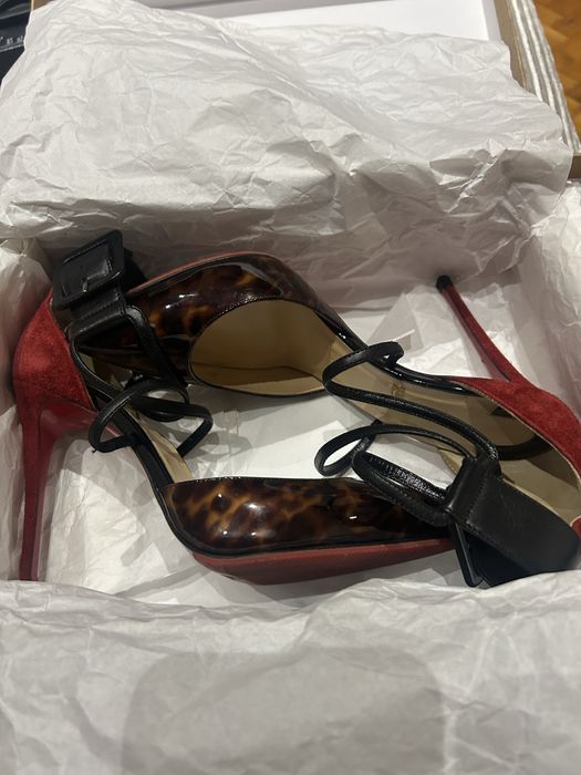 Дамски Обувки с ток Christian Louboutin