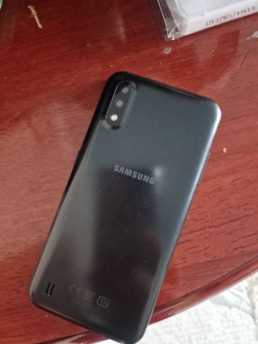 Samsung a01 16гб торг