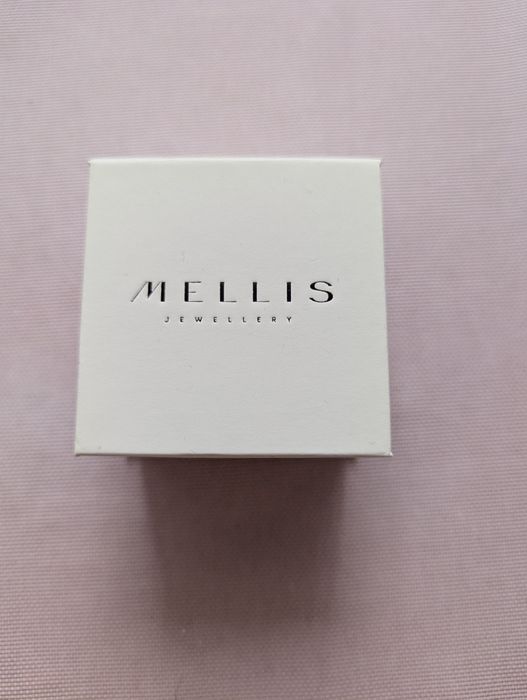 Продам кольцо серебро