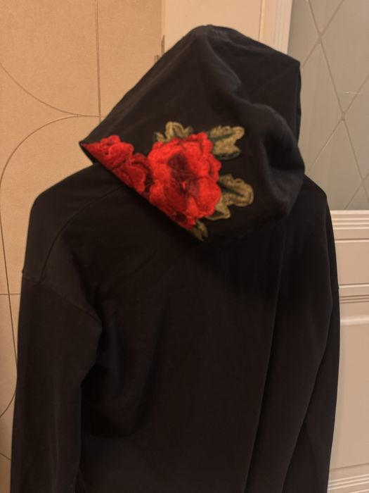 Блузки, кофты, спорт одежда