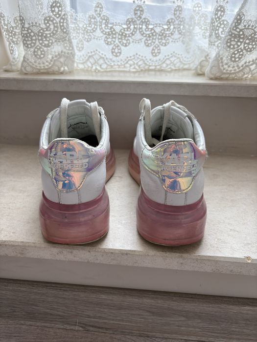 Сникърси Guess 37номер и кецове Karl Lagerfeld 35 номер