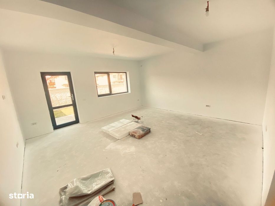 Duplex cu 4 camere si mansarda. Curte 250 mp. Comision 0