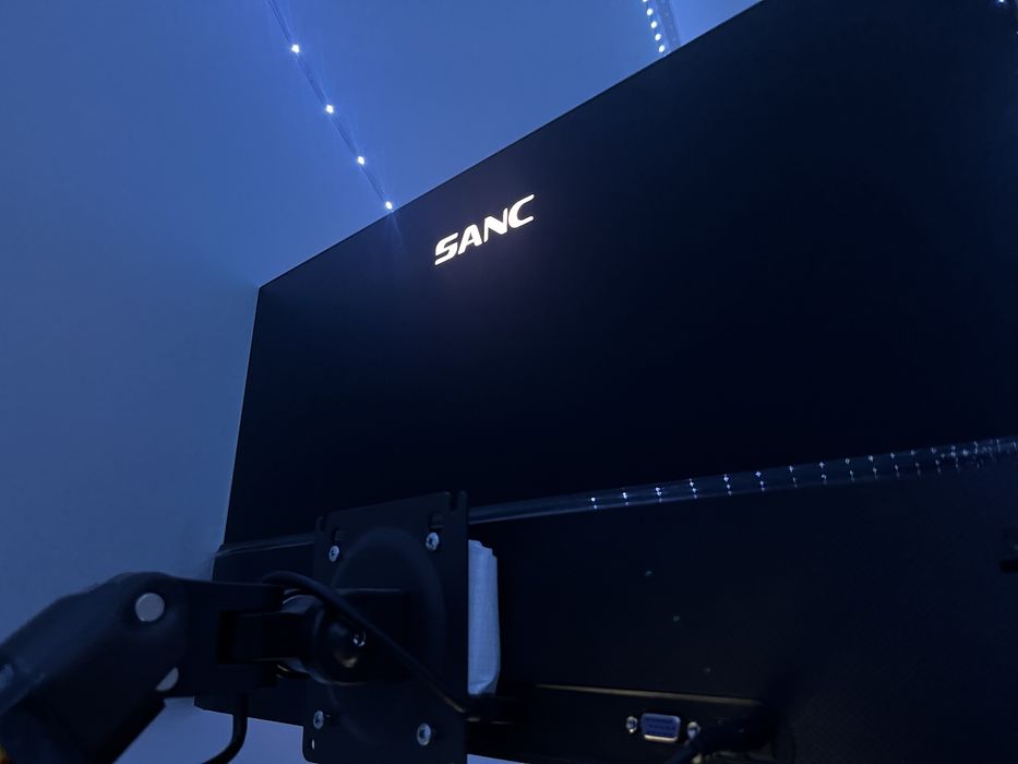 Монитор SANC рабочий