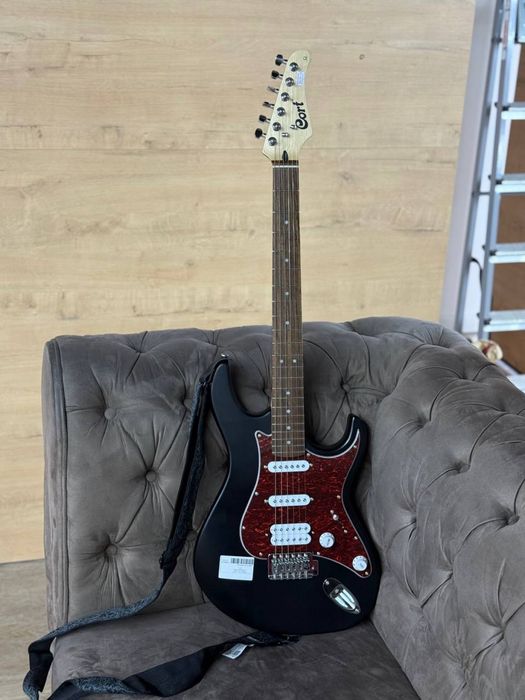 Cort гитара, Рассрочка 0-0-24