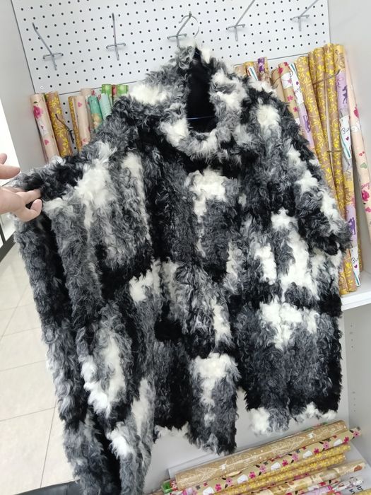 Продам манто, искусственный мех козы.