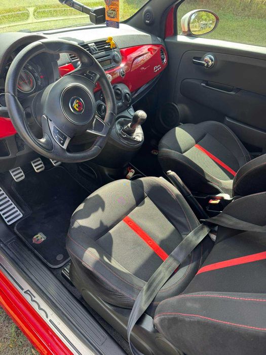 Продавам Fiat 500 Abarth