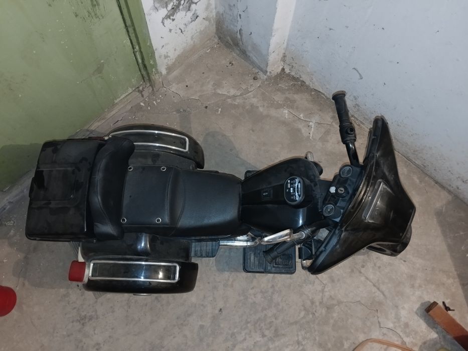 Продается детская машина