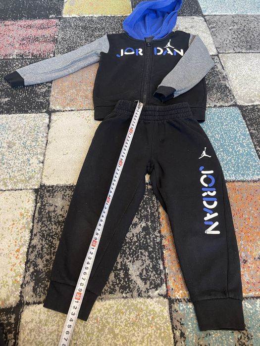 Nike Jordan спортни екипи 4 г,термо бельо