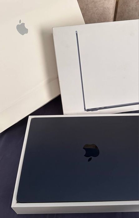 Macbook air m4 16/512