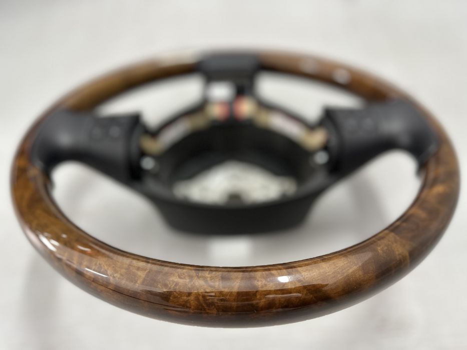 Volan MAHON pentru Vw Passat B6 - NOU -