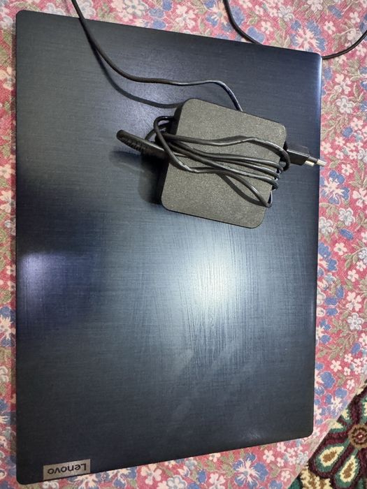 Lenovo IdeaPad 3 14ADA05 ноутбугы
