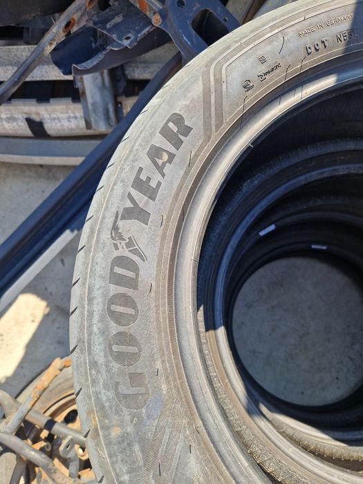 Гуми 235/55 18R good year