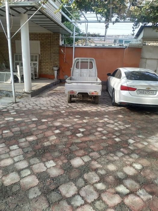 Продаётся электромобиль типа ЛАБО