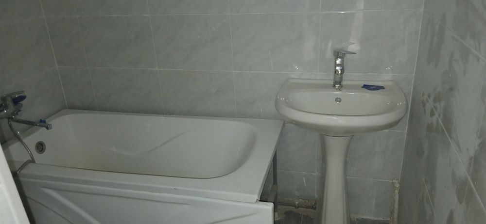 Квартира 2 хонали 80 кв. 3-кават.