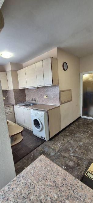 Тристаен апартамент, под наем, кв. Трошево