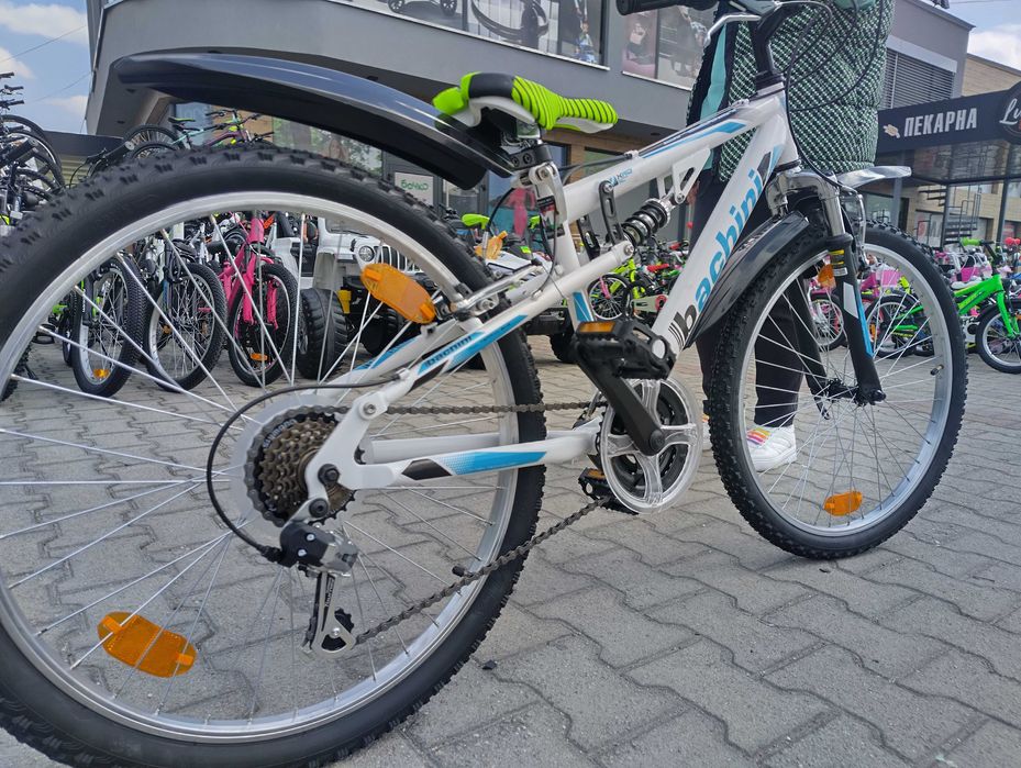 SPRINT Велосипед 24" Bachini Speed FSP бял
