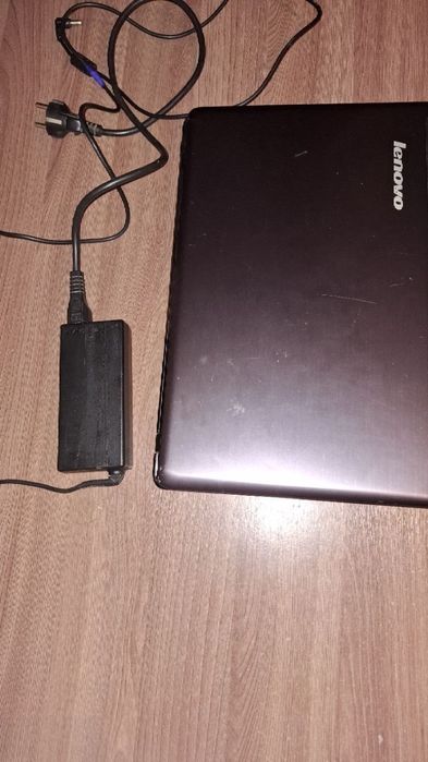 Продам ноутбук Lenovo z 570