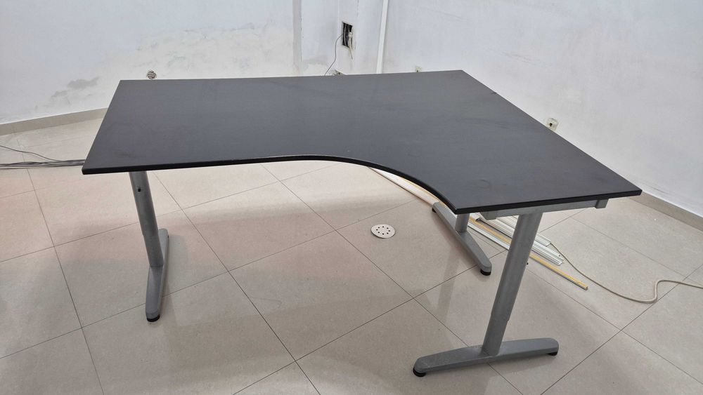 Birou ikea L 160x120 cm