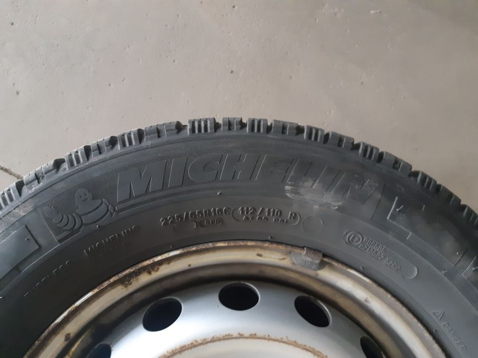 Vănd anvelope iarnă