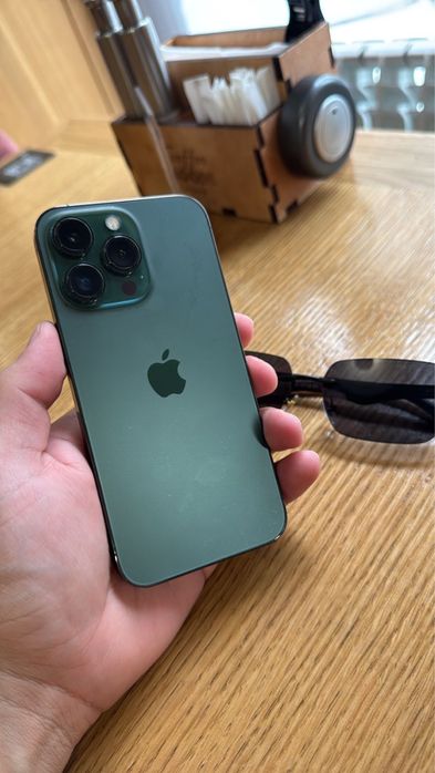 Телефон iPhone 13 pro