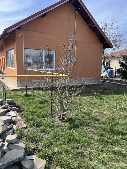 Vând casă sat Mălăiești