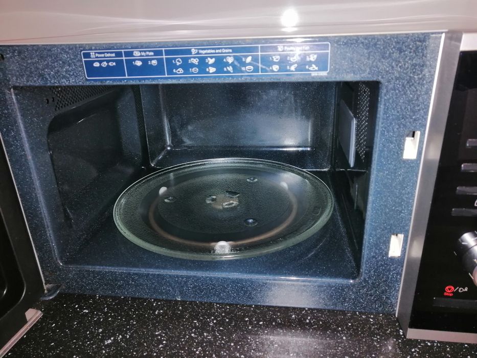 Телевизор Панасоник