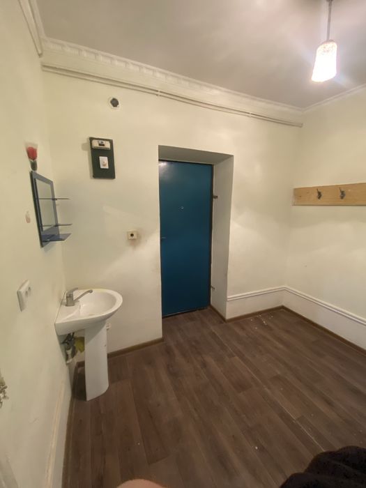 Квартира сотилади