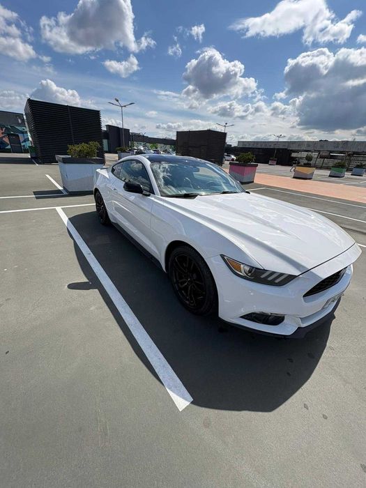 Ford Mustang 2.3 EcoBoost 2017 – model USA