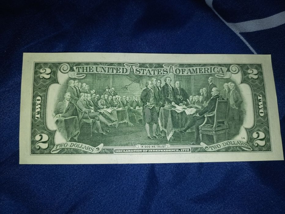 Продам два доллара сша чикаго